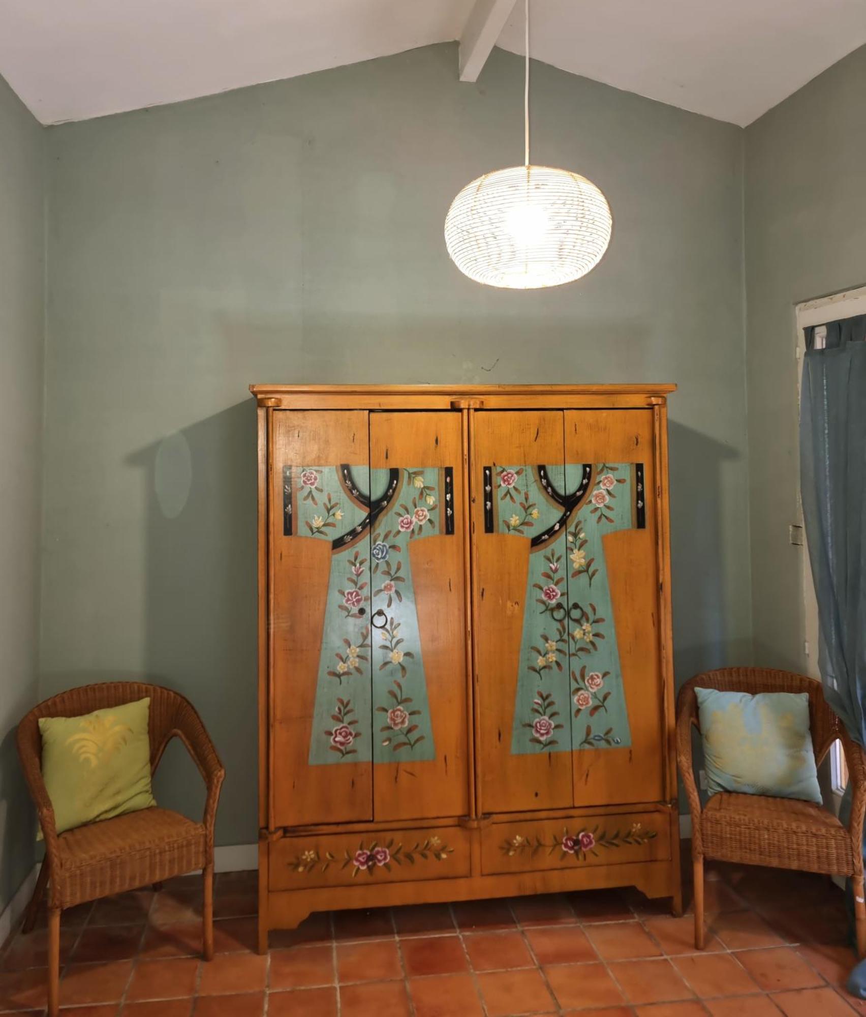 Pousterle De Sabran - Piscine & Hammam Apartment Bilik gambar