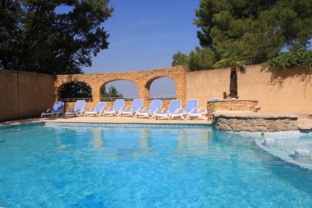 Pousterle De Sabran - Piscine & Hammam Apartment Luaran gambar